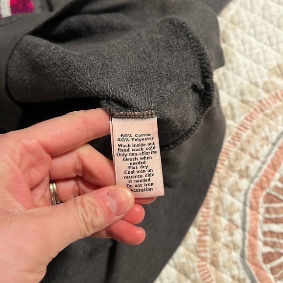 Juicy Couture High Heels Sweater Shirt Gray Sequin Large - Picture 3 of 6